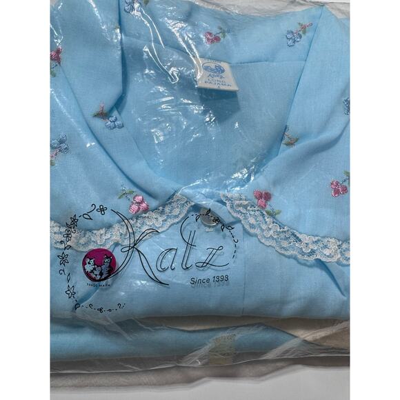 Vintage Katz Pajama Set Blue Floral Embroidered Lace‎ Short Sleeve Pants 38 NOS - Picture 7 of 8